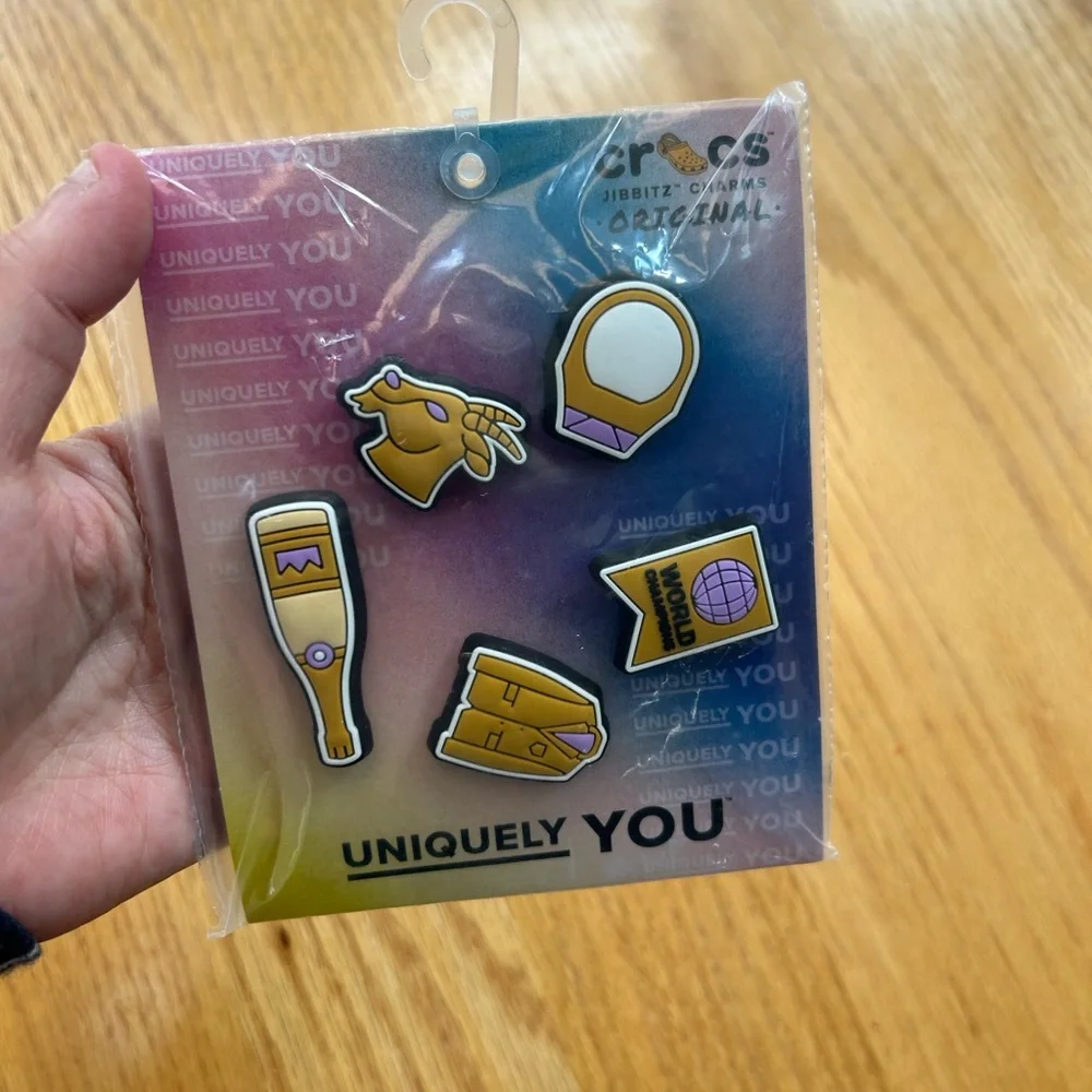 New Crocs Jibbitz Charms Winner 5-Pack Uniquely You‎ GOAT Championship Ring